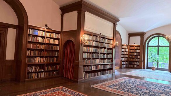 Hispanic-Museum-Library-NYC.jpg