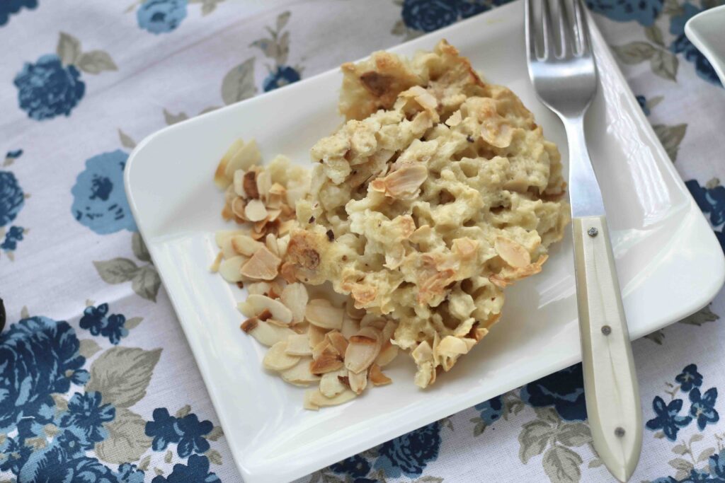 Toasted Almond Käsespätzle