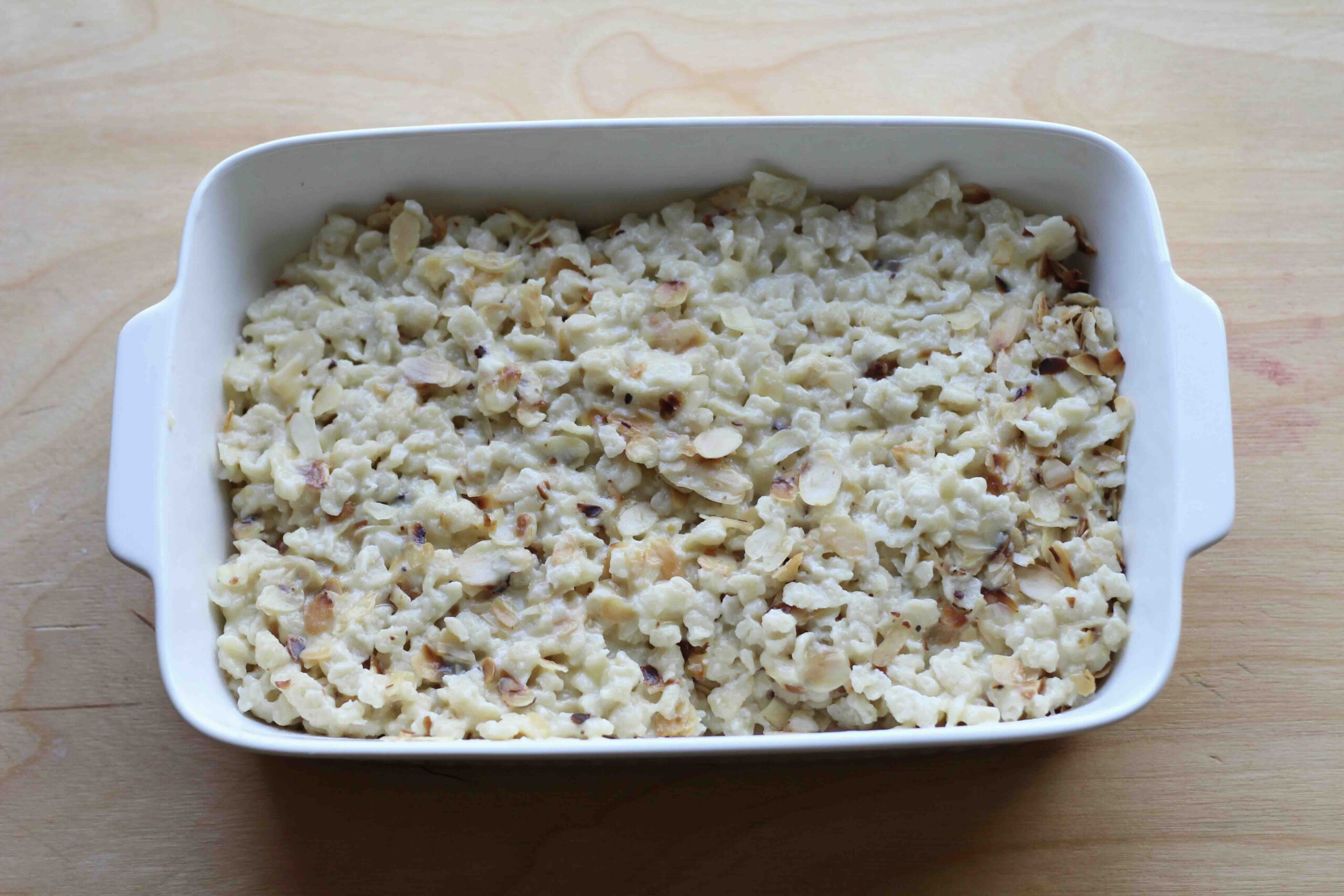 Toasted-Almond-Käsespätzle Toasted Almond Käsespätzle