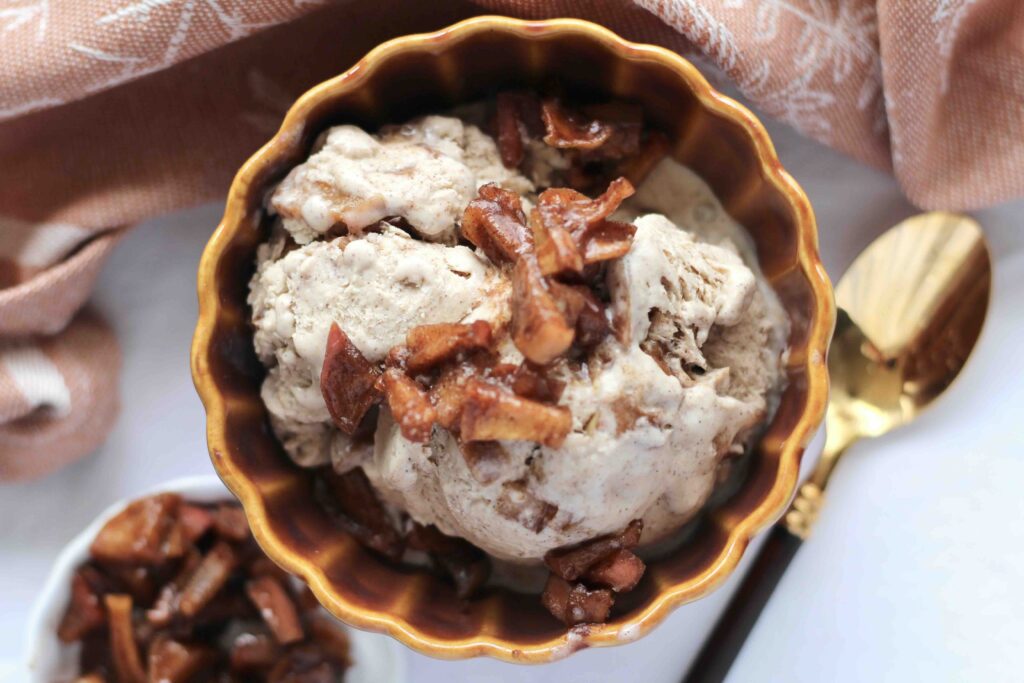 Apple Cinnamon Ice Cream