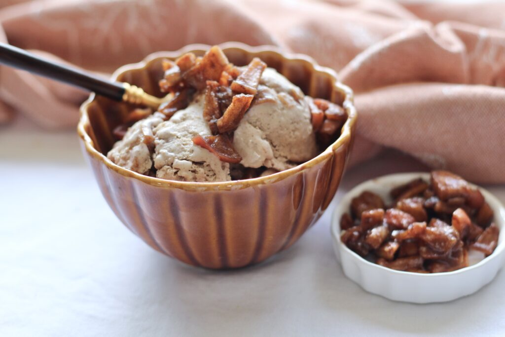 Apple cinnamon Ice Cream
