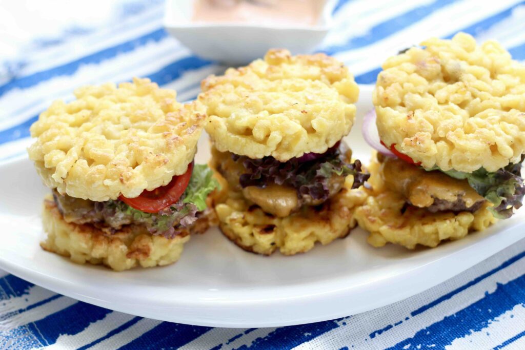 Spätzle Cheeseburger Sliders