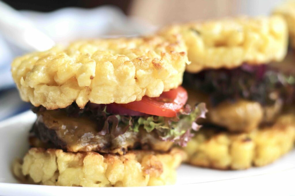Spätzle Cheeseburger Sliders