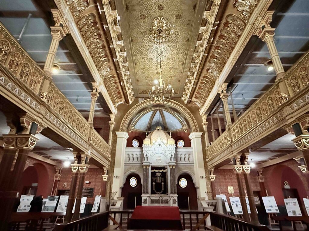 Tempel Synagogue Poland