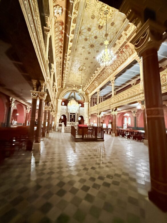 Tempel Synagogue Poland